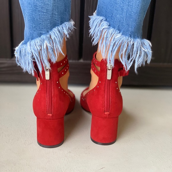 Downtown Red Block Low Heel Mary Jane Pump - Picture 3 of 7